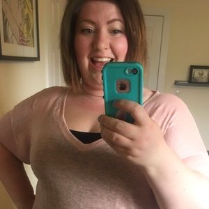 Meet your Posher, Camille